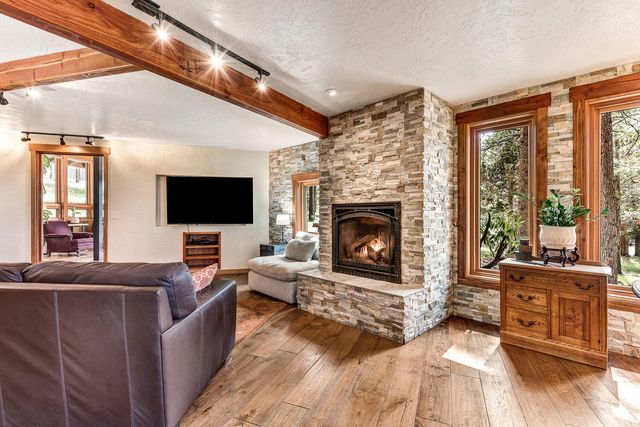 63220 Johnson Road, Bend, OR 97703