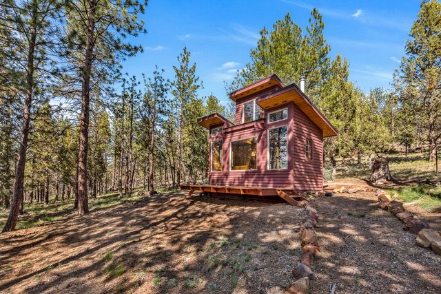 63220 Johnson Road, Bend, OR 97703