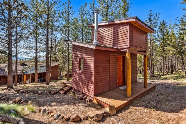 63220 Johnson Road, Bend, OR 97703