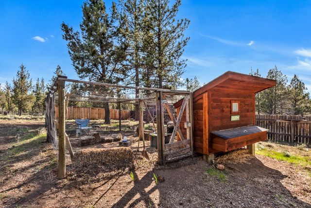 63220 Johnson Road, Bend, OR 97703