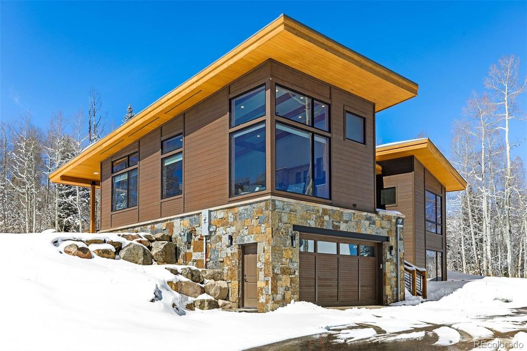 280 McKay Road, Silverthorne, CO 80498