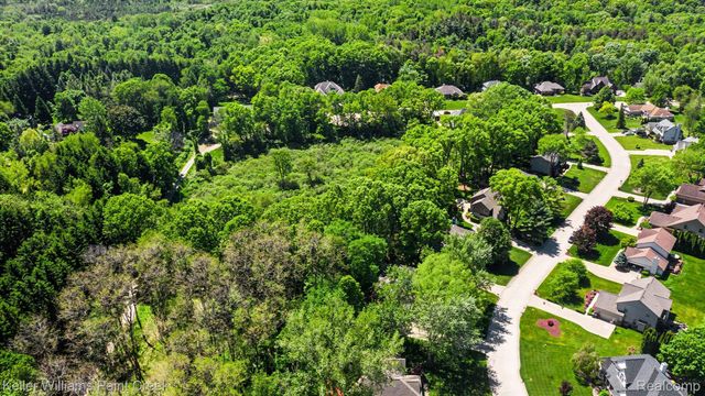 1091 American Elm Street, Orion Charter Township, MI 48360