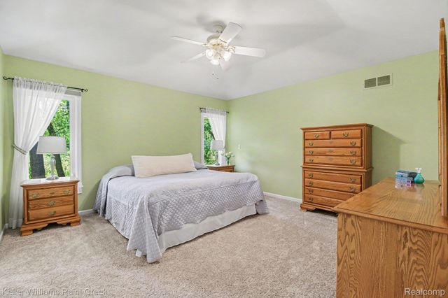 1091 American Elm Street, Orion Charter Township, MI 48360