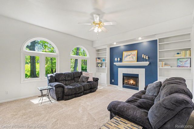 1091 American Elm Street, Orion Charter Township, MI 48360