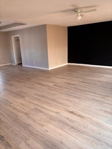 6719 Kenwell Street, Dallas, TX 75209