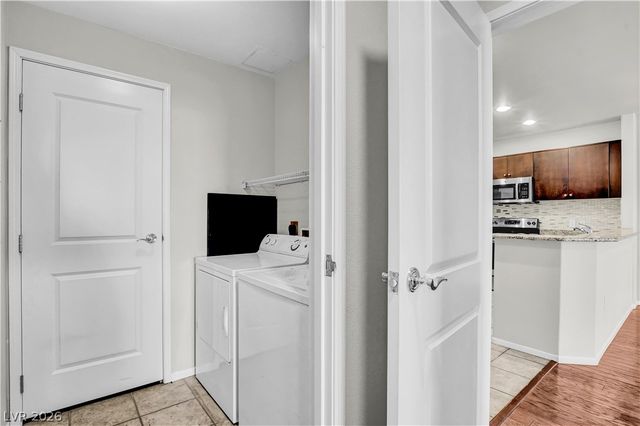 8255 Las Vegas Boulevard 1116, Las Vegas, NV 89123