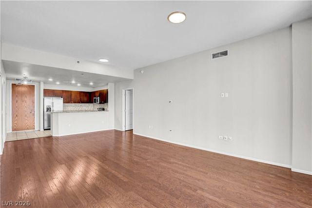 8255 Las Vegas Boulevard 1116, Las Vegas, NV 89123