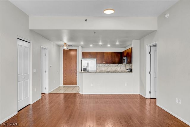 8255 Las Vegas Boulevard 1116, Las Vegas, NV 89123