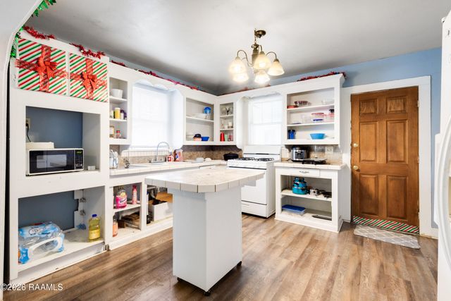 2016 Federal Road, Opelousas, LA 70570