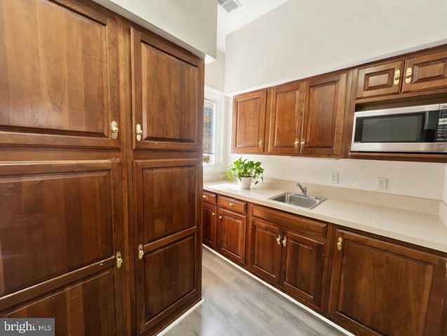 535 E HIGH ST, Pottstown, PA 19464