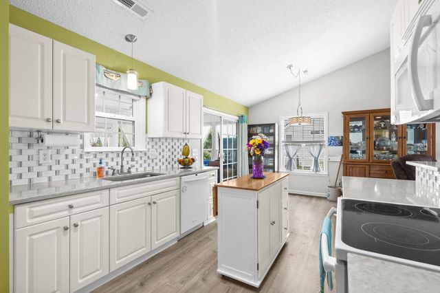 972 Dunrobin Ln., Myrtle Beach, SC 29588