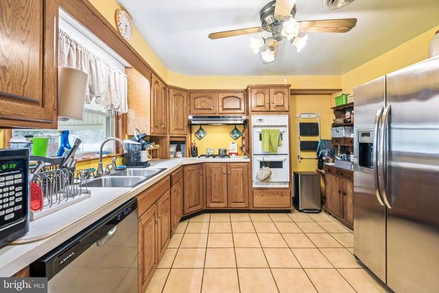 5814 COMSTOCK AVE, Baltimore, MD 21206