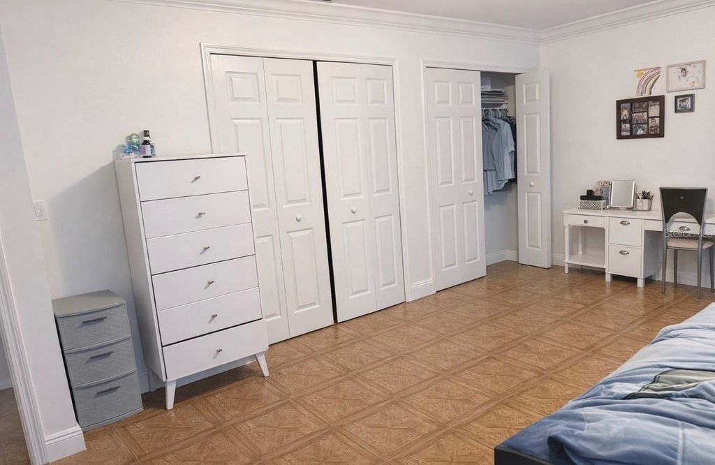 Image 13 of property listing at 13851 AMBERLEIGH ROAD, Orlando, FL 32837