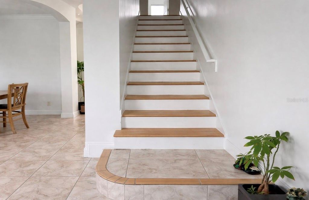 Image 10 of property listing at 13851 AMBERLEIGH ROAD, Orlando, FL 32837