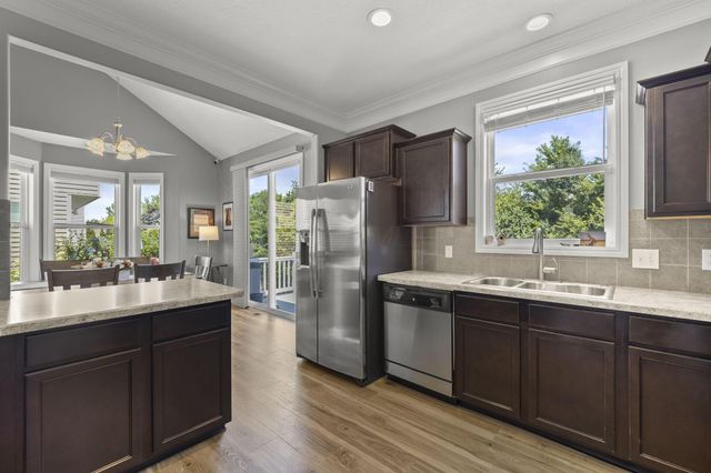 5280 Copper Creek Drive, Dublin, OH 43016