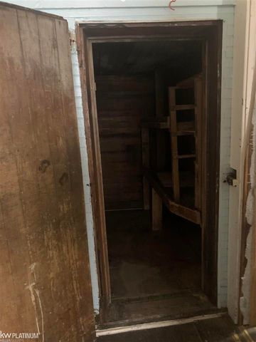 1203 Varney Street, Port Huron, MI 48060