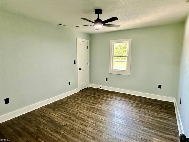 14242 Trump Town RD, Windsor, VA 23487