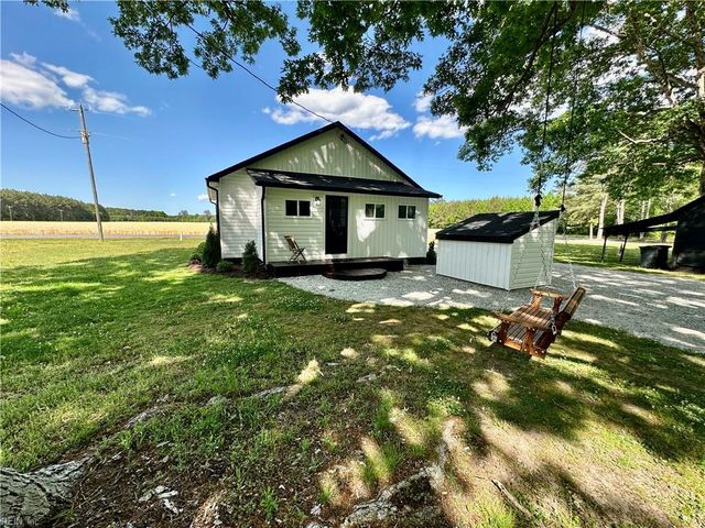 14242 Trump Town RD, Windsor, VA 23487