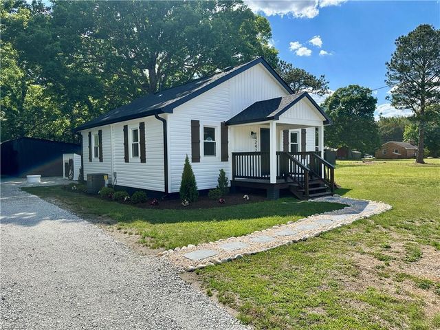 14242 Trump Town RD, Windsor, VA 23487