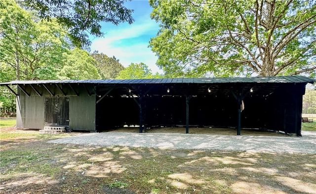 14242 Trump Town RD, Windsor, VA 23487