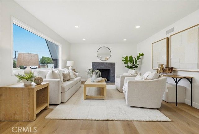 4652 Prelude, Huntington Beach, CA 92649