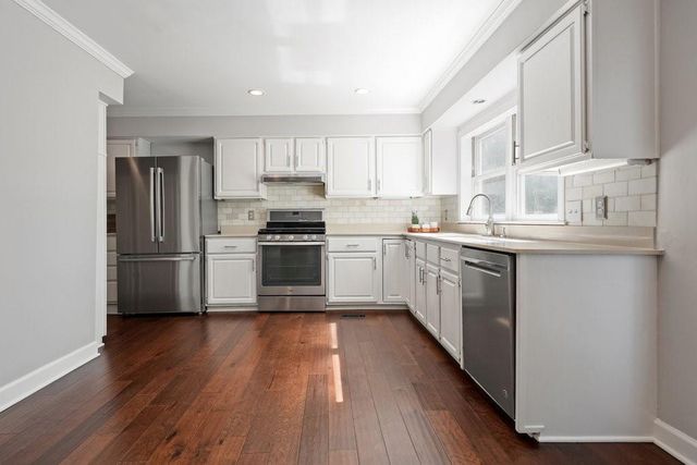 2380 Defoors Ferry Road NW, Atlanta, GA 30318