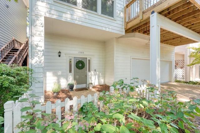 2380 Defoors Ferry Road NW, Atlanta, GA 30318
