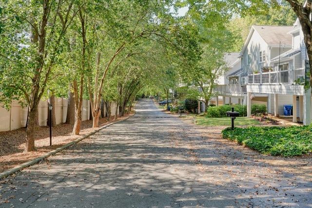 2380 Defoors Ferry Road NW, Atlanta, GA 30318