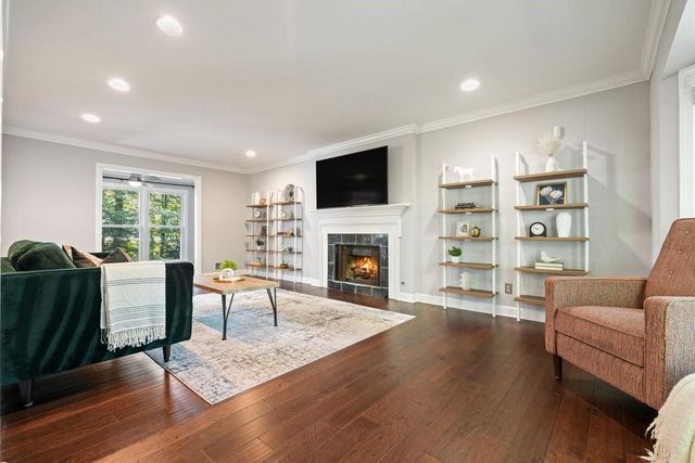 2380 Defoors Ferry Road NW, Atlanta, GA 30318