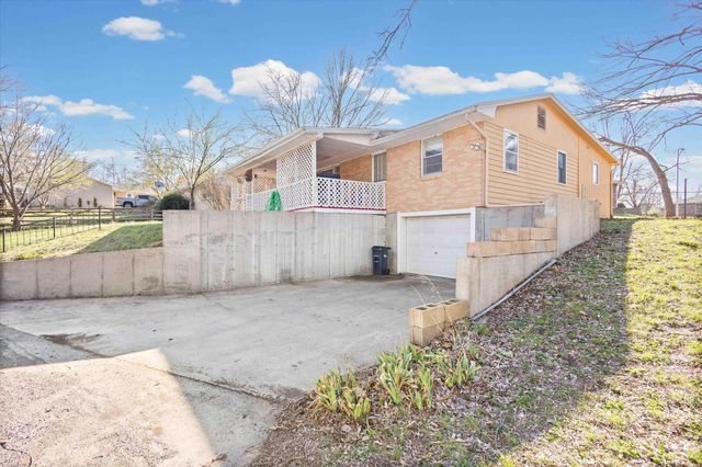 2508 OLIVE ST, Columbia, MO 65202