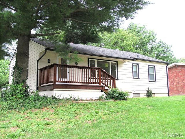 903 McPherson Avenue, Alton, IL 62002