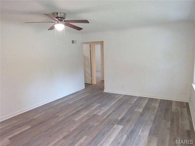 903 McPherson Avenue, Alton, IL 62002