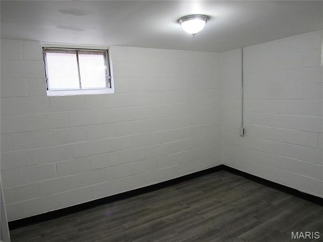 903 McPherson Avenue, Alton, IL 62002