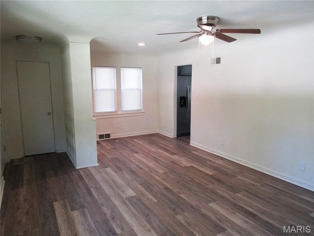 903 McPherson Avenue, Alton, IL 62002
