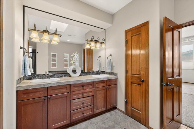 13508 Embudito View Court NE, Albuquerque, NM 87111