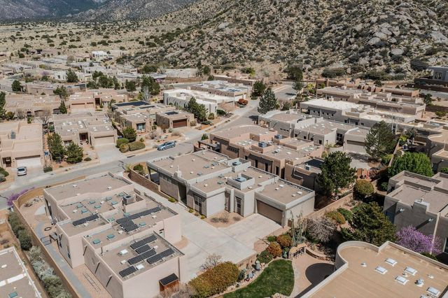 13508 Embudito View Court NE, Albuquerque, NM 87111