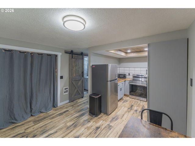7110 Ne 43RD St D, Vancouver, WA 98661