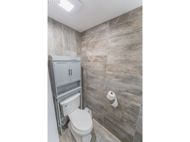 7110 Ne 43RD St D, Vancouver, WA 98661