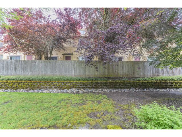 7110 Ne 43RD St D, Vancouver, WA 98661