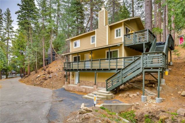 26131 Lake Forest Drive, Twin Peaks, CA 92391