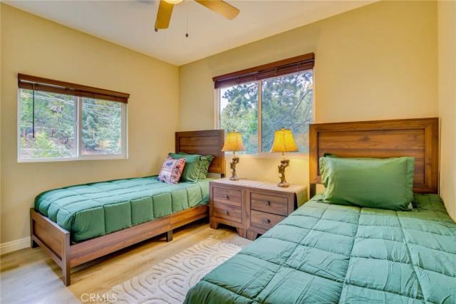 26131 Lake Forest Drive, Twin Peaks, CA 92391