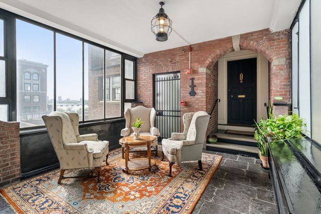 274 Beacon Street 8R, Boston, MA 02116