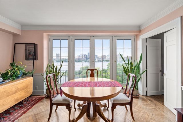 274 Beacon Street 8R, Boston, MA 02116