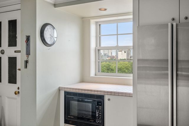 274 Beacon Street 8R, Boston, MA 02116