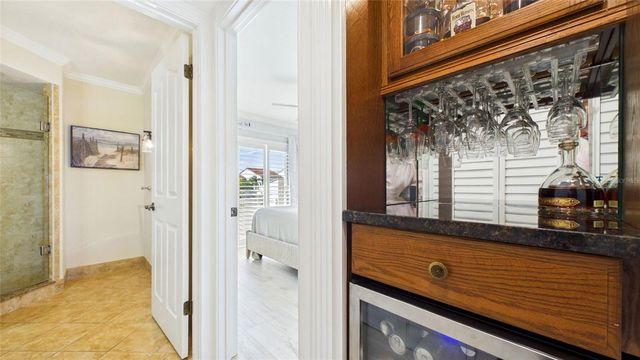 121 1ST STREET E 109, Tierra Verde, FL 33715