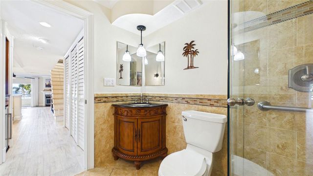 121 1ST STREET E 109, Tierra Verde, FL 33715