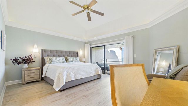 121 1ST STREET E 109, Tierra Verde, FL 33715