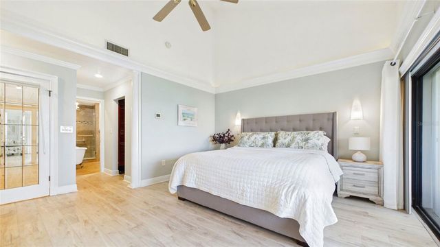 121 1ST STREET E 109, Tierra Verde, FL 33715