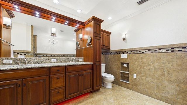 121 1ST STREET E 109, Tierra Verde, FL 33715