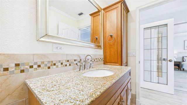 121 1ST STREET E 109, Tierra Verde, FL 33715